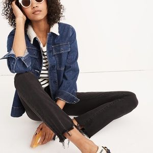 Madewell Cali Demi-Boot Jeans in Black: Chewed Hem